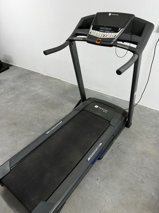 Passadeira corrida elétrica Domyos TC5