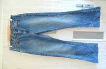LEVI STRAUSS spodnie jeans niebieskie pas 80-88 cm , 32x34