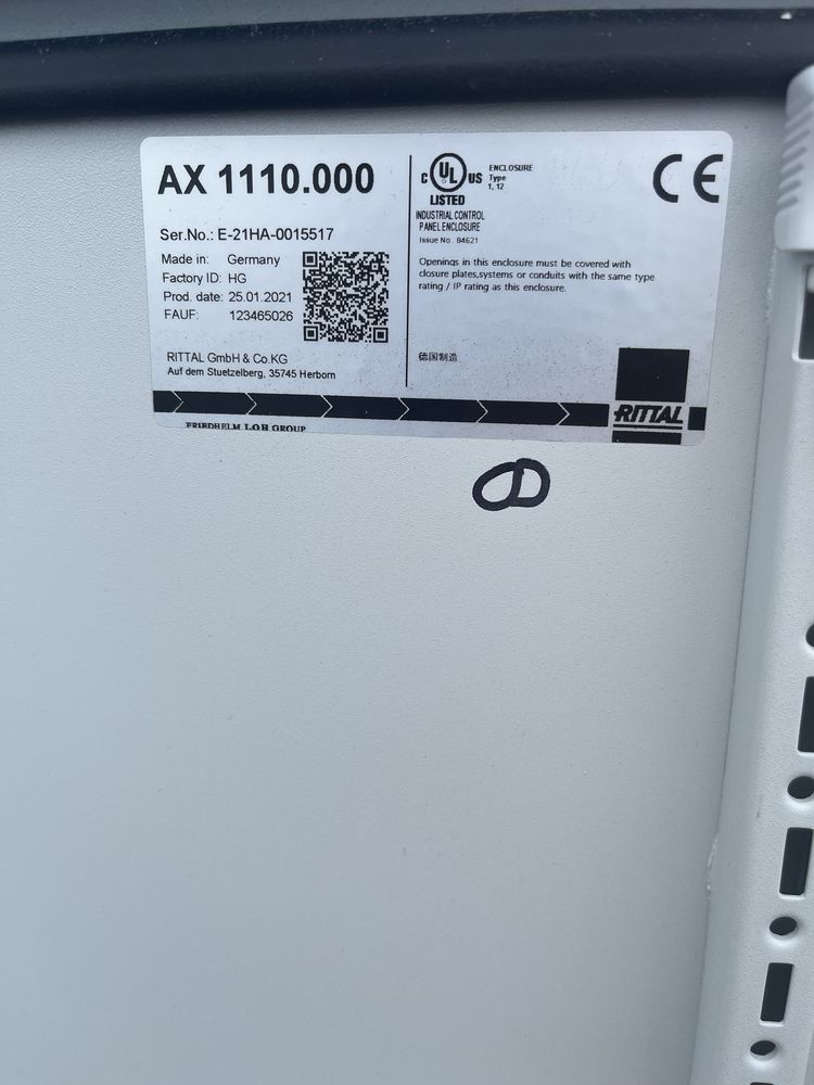 Skrzynka elektryczna duża
