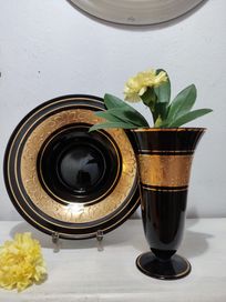 ciemnofioletowe - czarne szkło ze złoceniami w stylu Moser