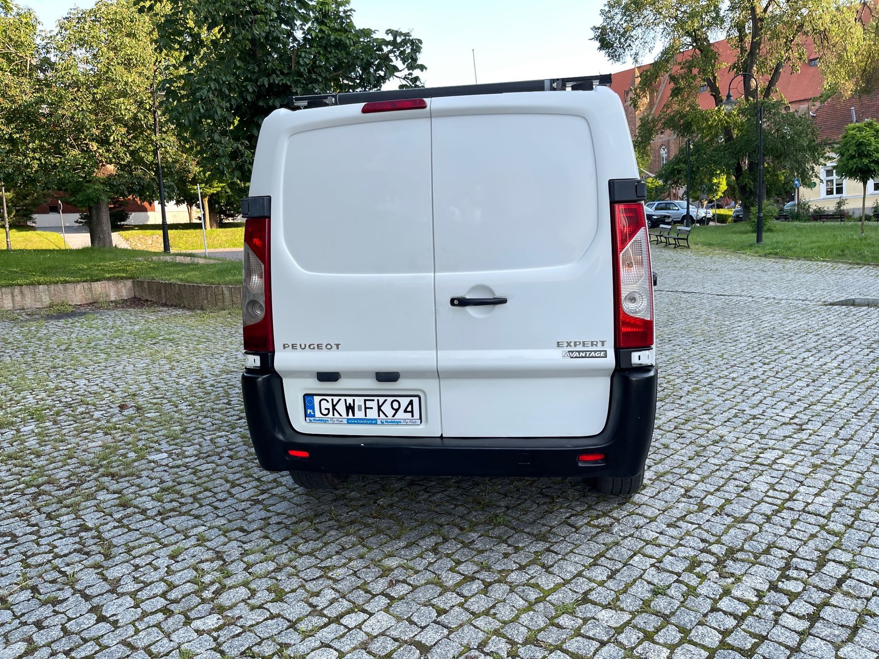 Peugeot EXPERT  Peugeot Expert Tepee 1.6 HDi L2 3 OSOBOWY