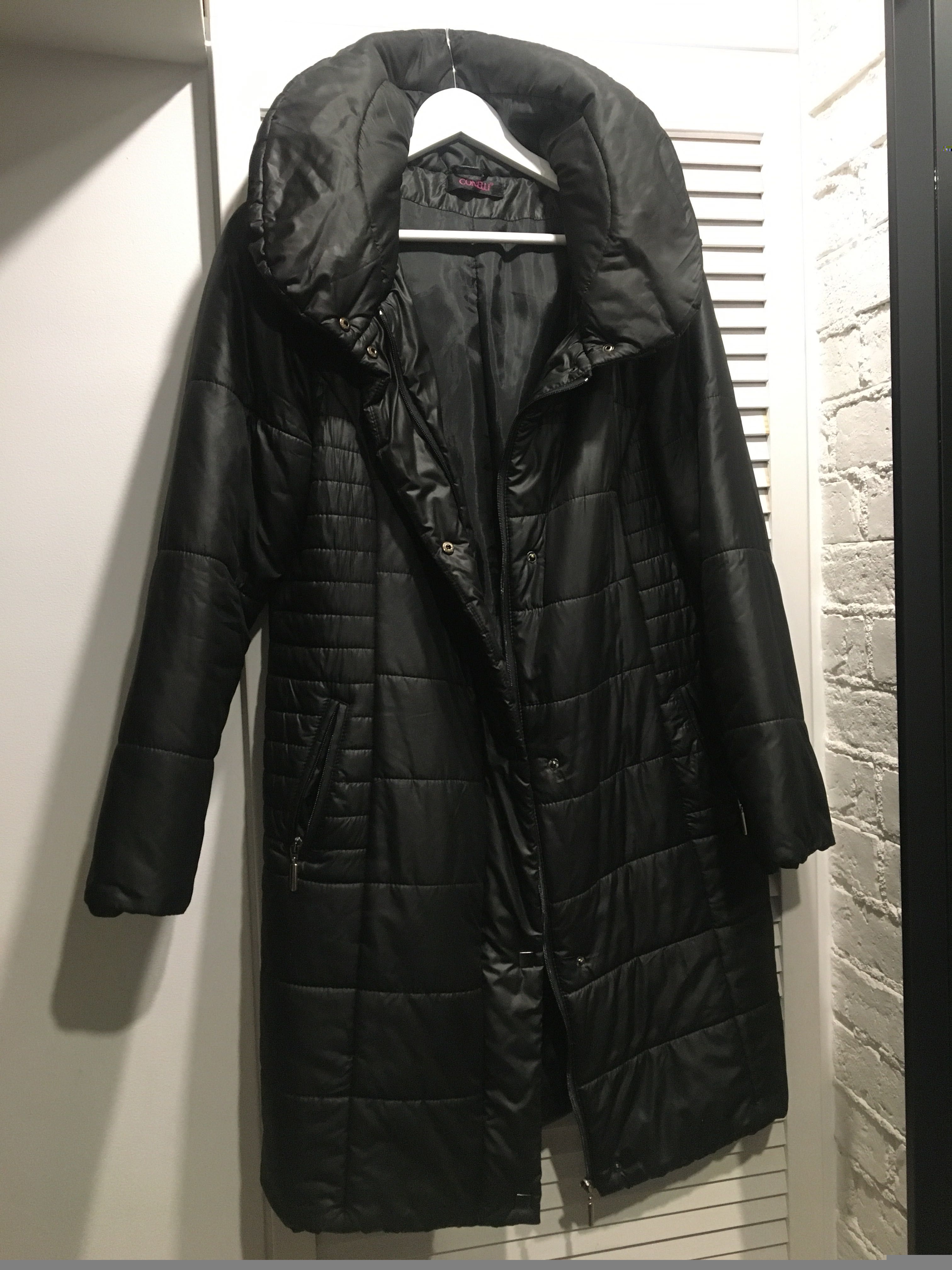 Kurtka płaszcz czarna z kapturem lub kołnierzem rozmiar M -38