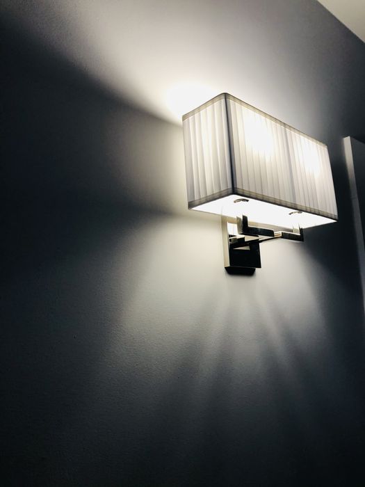 inkiet Eichholtz Westbrook – luksusowy, srebrny z abażurem