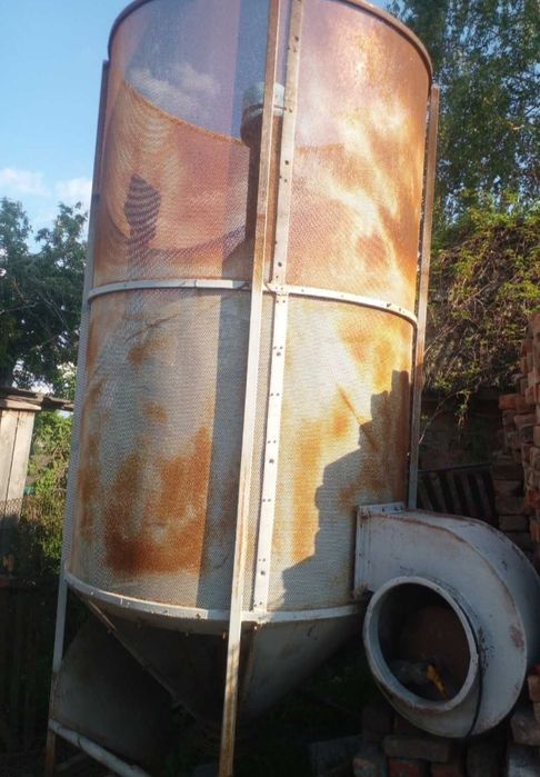 Продам зерно сушарку