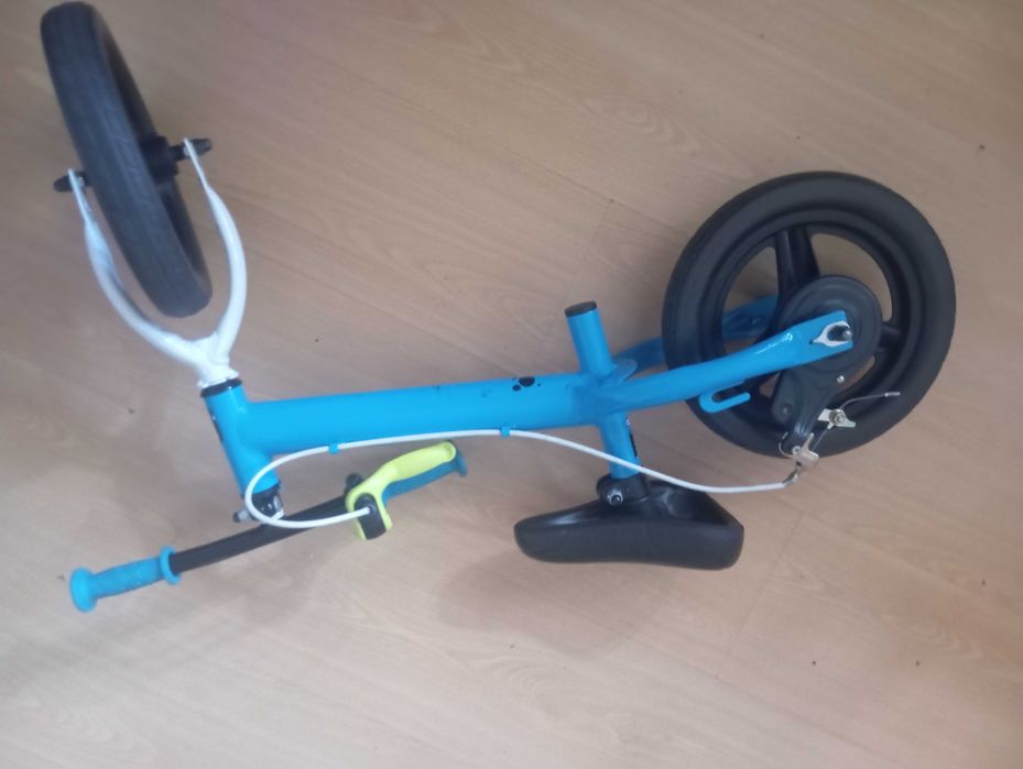 Vendo bicicleta de criança novo azul