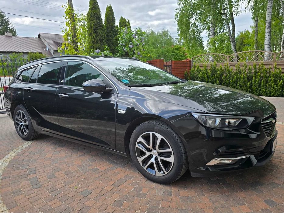 Wynajem wypozyczenie auta opel insignia