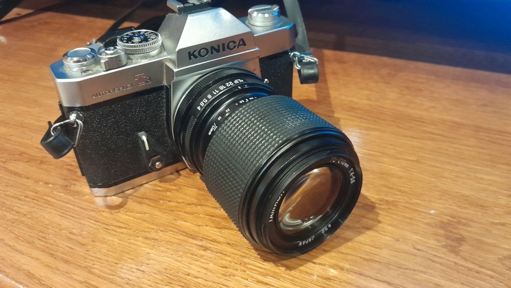 Aparat analogowy KONICA Autoreflex  T3