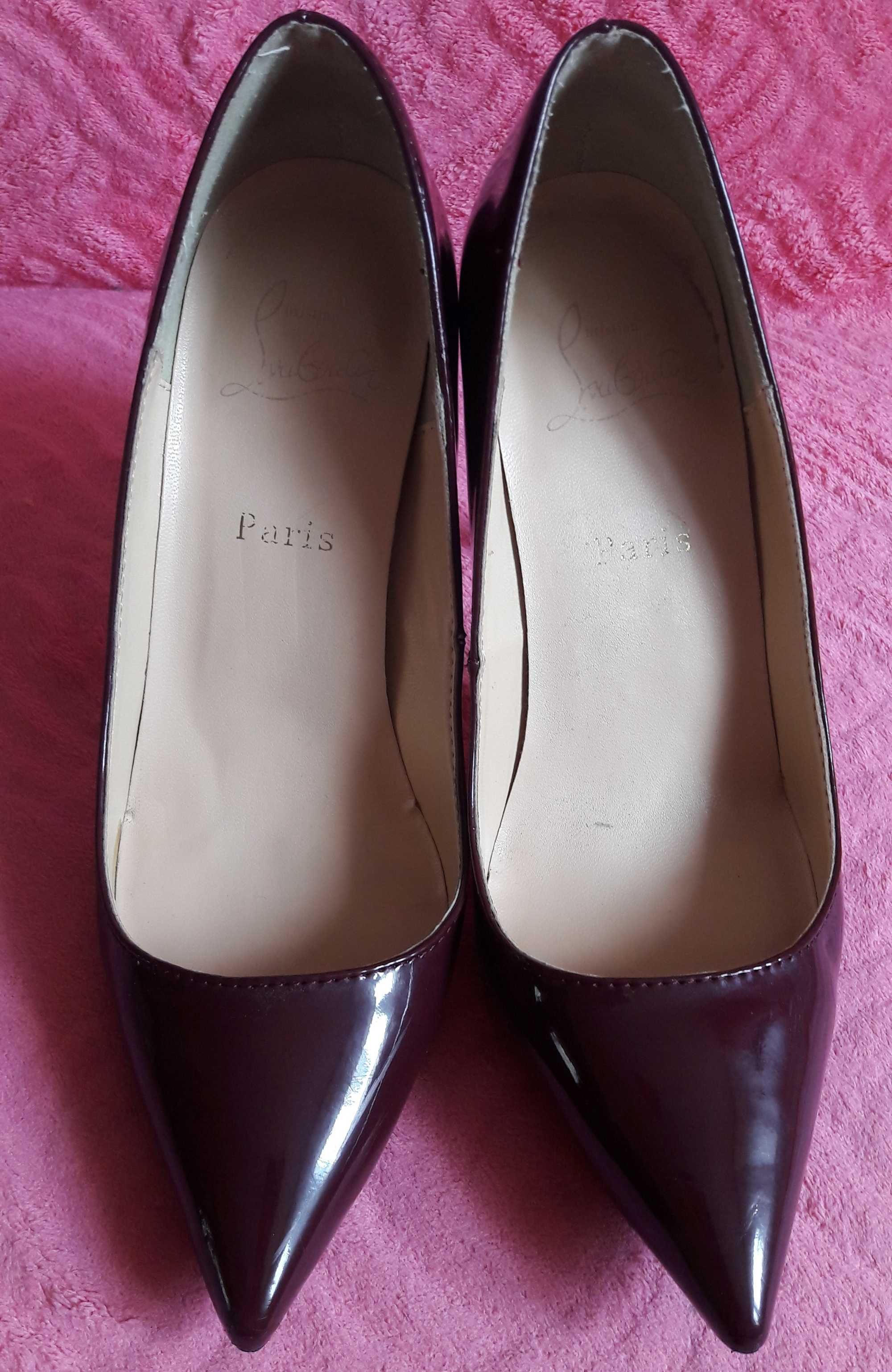 Bordowe szpilki Christian Louboutin 37 czerwona podeszwa