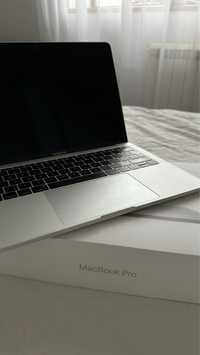 MacBook Pro 13” 128gb