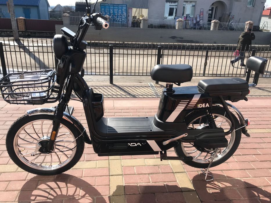 Електроскутер електровелосипед  fads