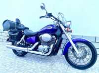 Honda shadow 750