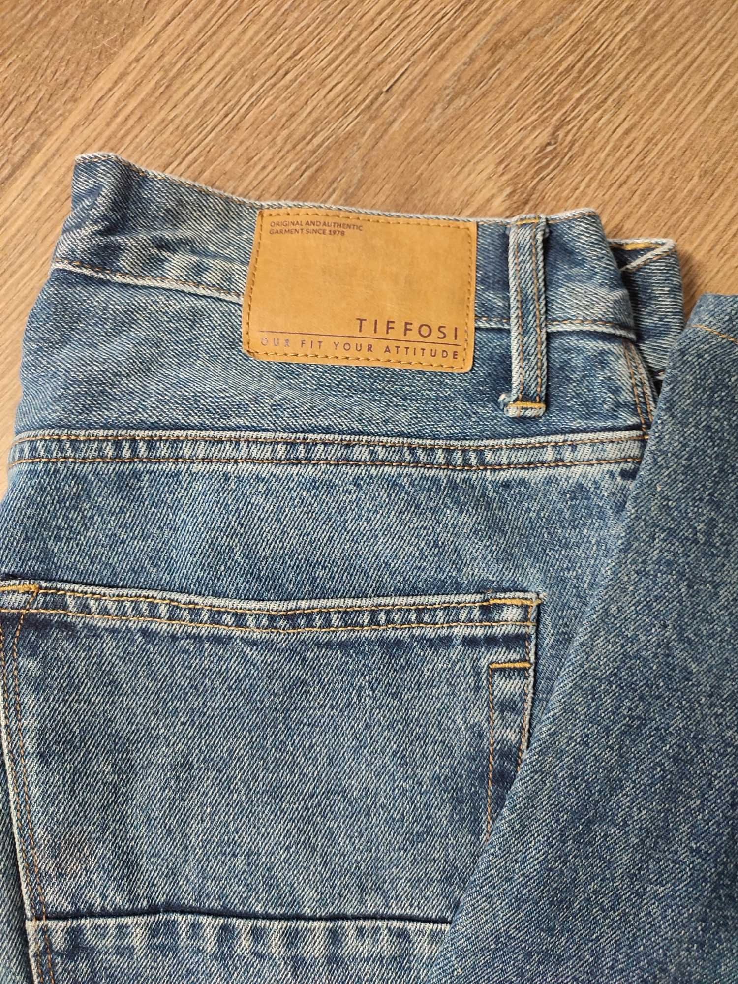 Calças Homem "Tiffosi" * 10€ / Em Bom estado