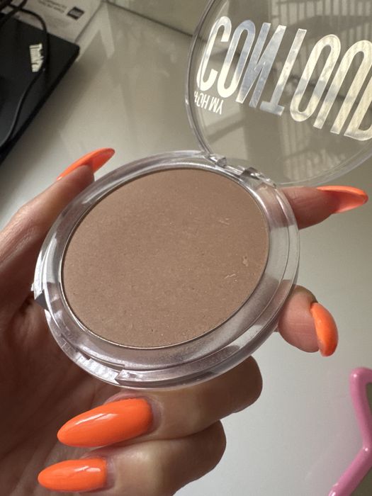 Bell contour, bronzer do konturownia