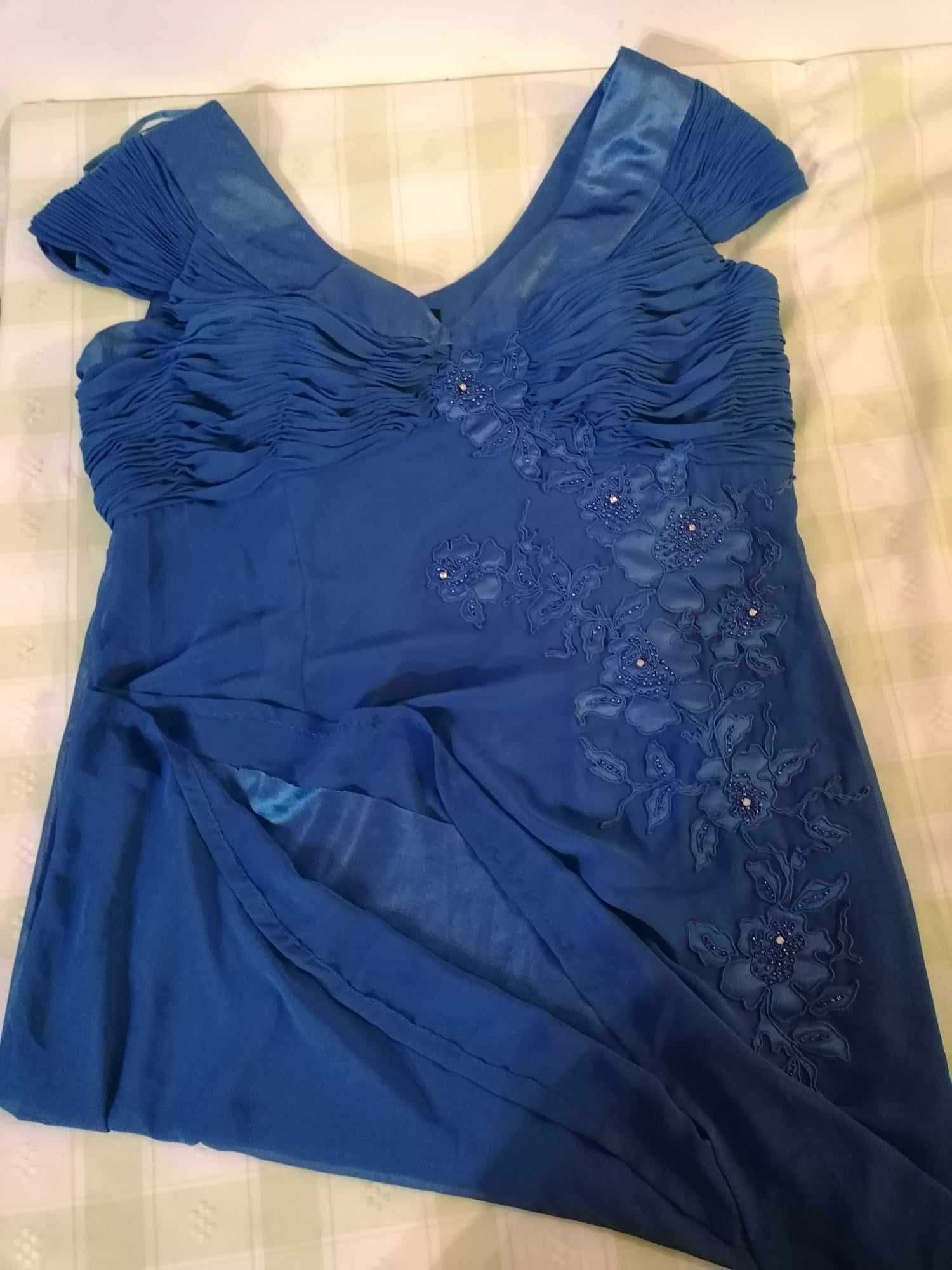 Vestido de Festa Feminino – Elegante e em ótimo estado!