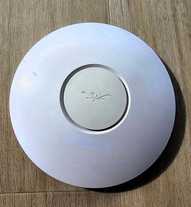 Access Point Ubiquiti UniFi UAP-LR