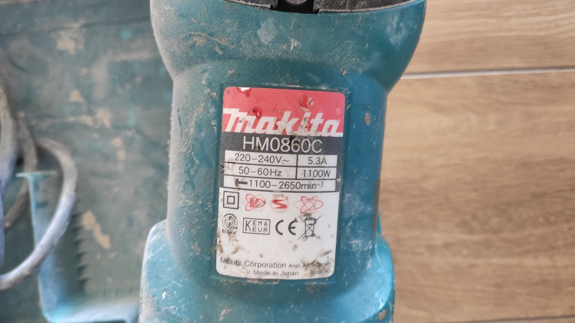 Młot udarowy Makita HMO860C