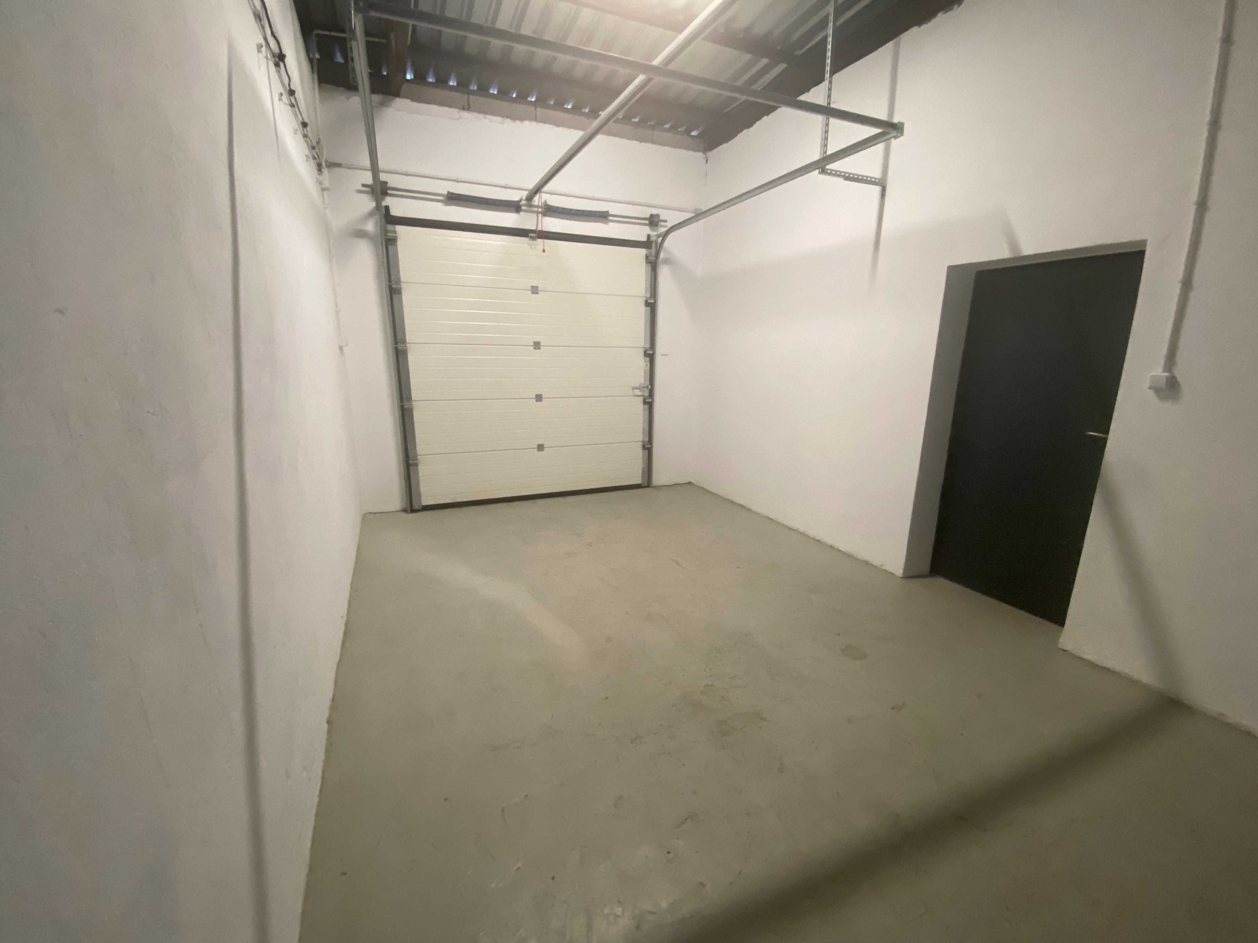 Magazyn / Garaż 21 m² – Centrum Świecia – 700 zł/mies. + prąd
