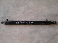Siłownik hydraulczny dwustronny  ładowacz tur skok 630 c 330 c 360