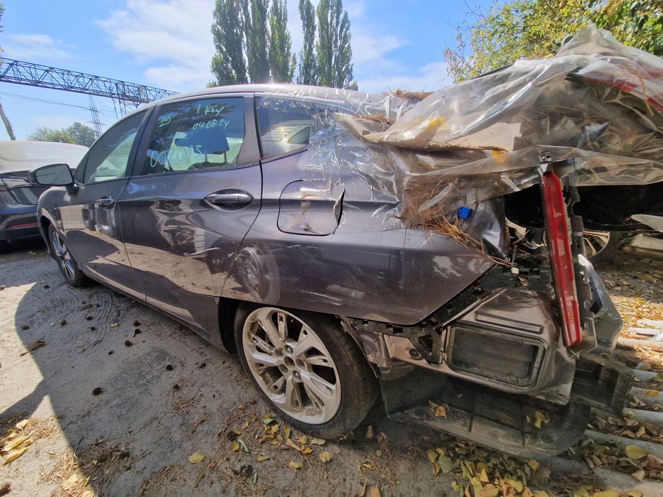 Разборка Honda Clarity фара бампер капот крыло дверь