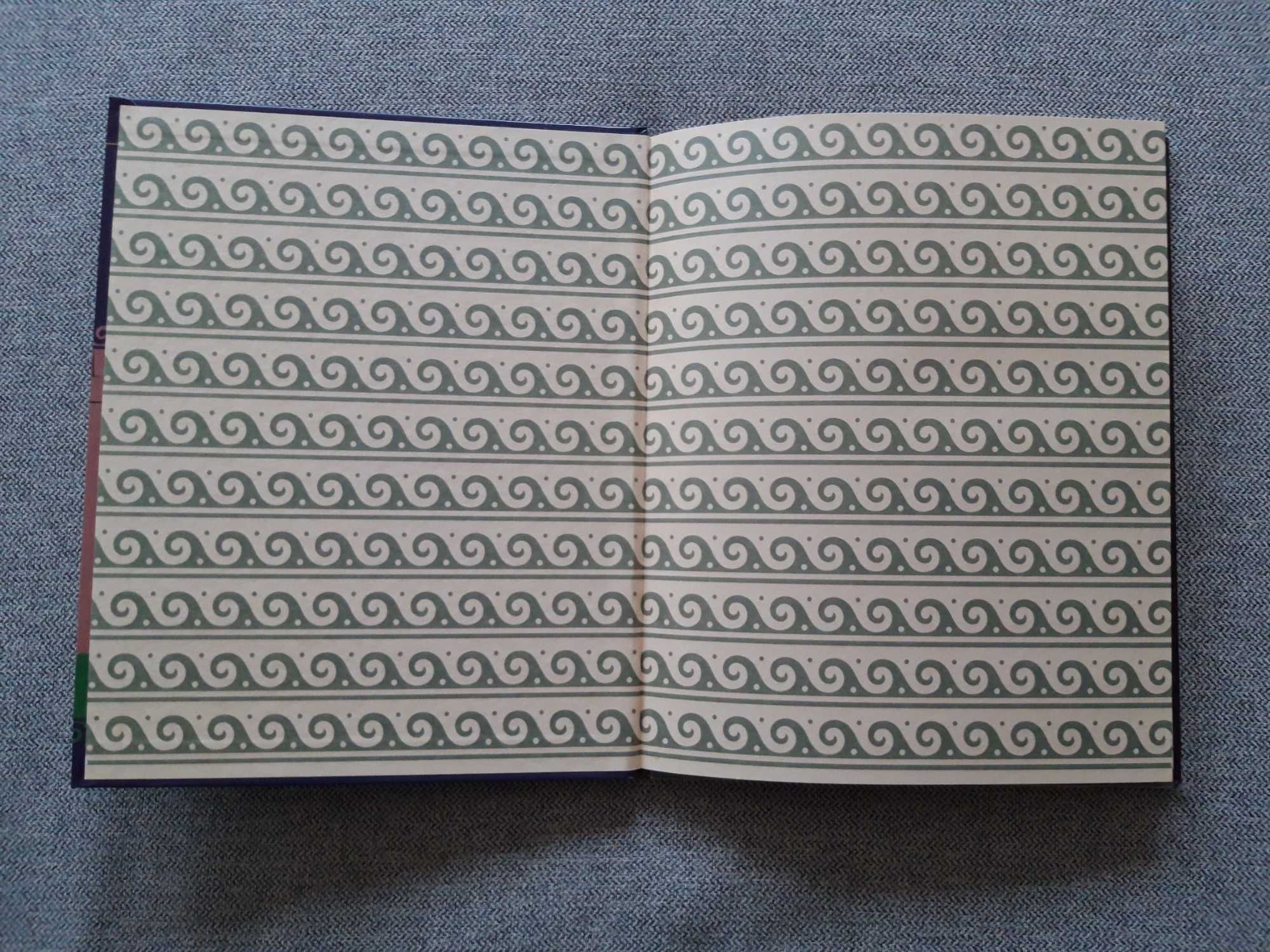 Livro "Teseu e o Minotauro"