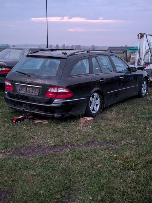 W211 części 3.5 V6 Mercedes m272 klapa drzwi katalizator skrzynia