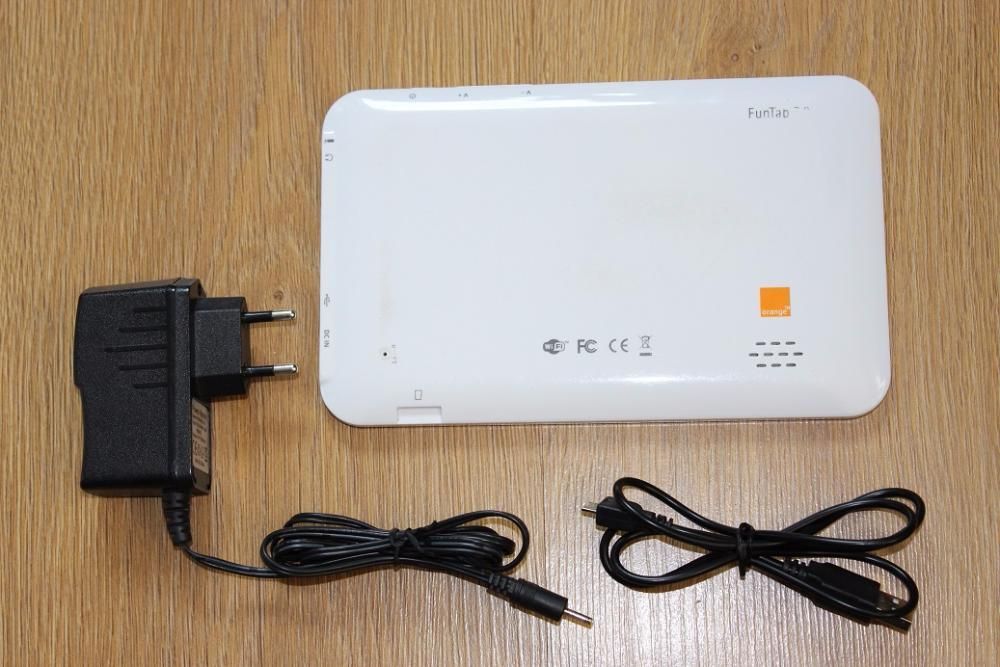 TABLET PC FUNTAB 7.0 biały komplet ładowarka kabel usb etui GRATIS