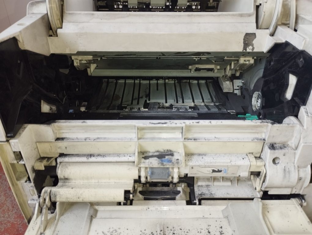 Принтер HP Laserjet 4250