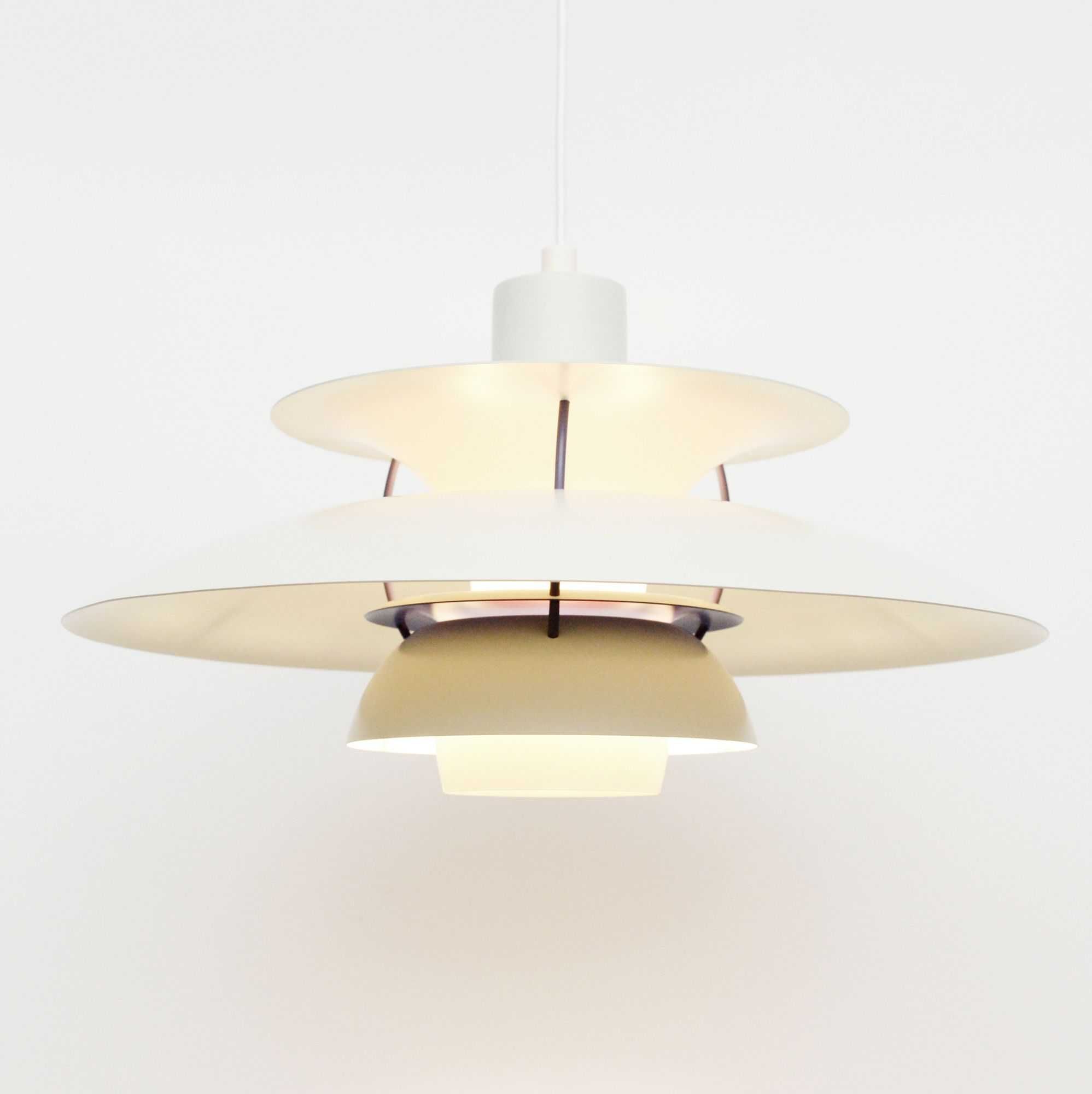 Lampa PH5, P. Henningsen dla Louis Poulsen, lata 80-90'te