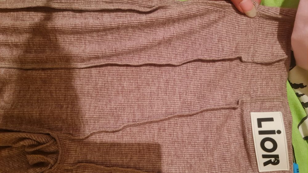 Гарні трикотажні штані і спортивні шорти від Lior