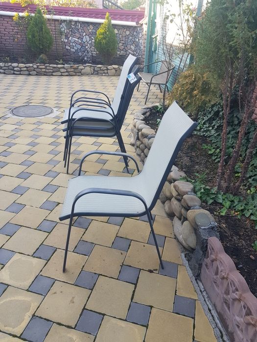 Продам Стільці садові