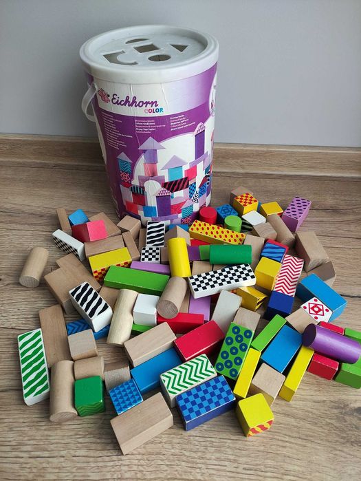 Klocki drewniane Eichhorn 98 szt. sorter do nauki kształtów, kolorowe