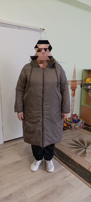 Продам утеплене пальто.