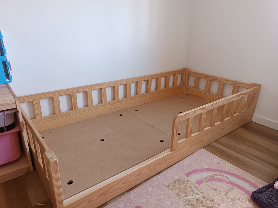 Cama Montessori nova