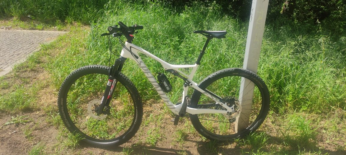 Specialized epic expert WC.