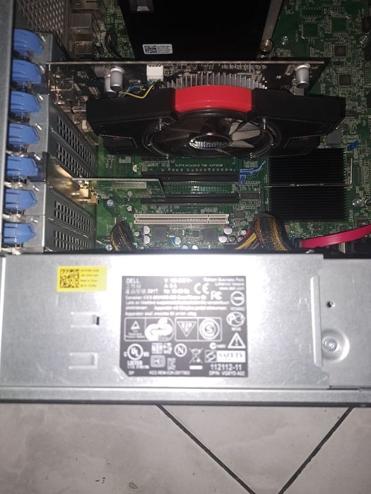 Komputer stacjonarny DELL intel xeon E5