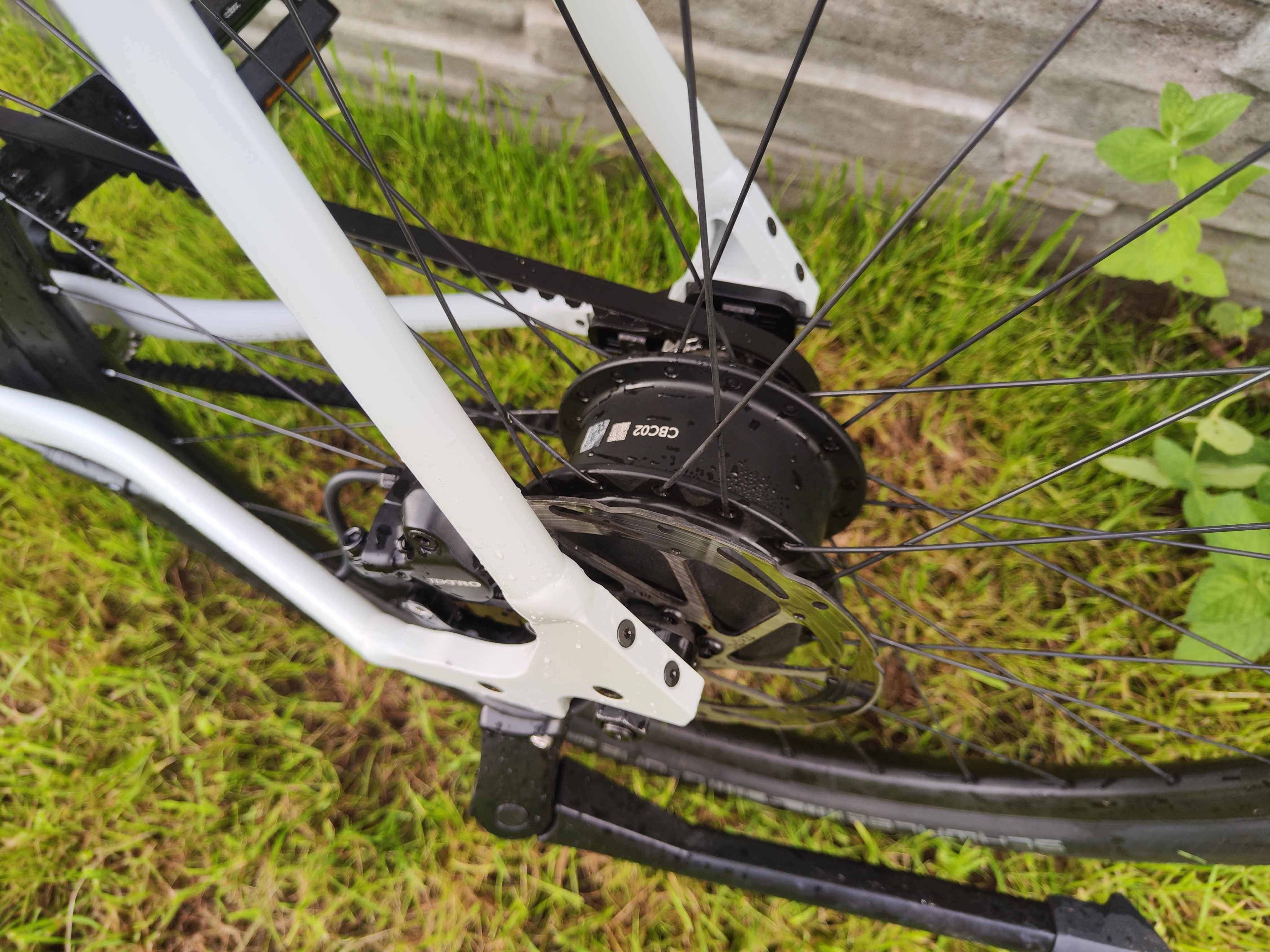 Rower elektryczny Coboc Brooklyn Fat na pasku nie rohloff cube stevens