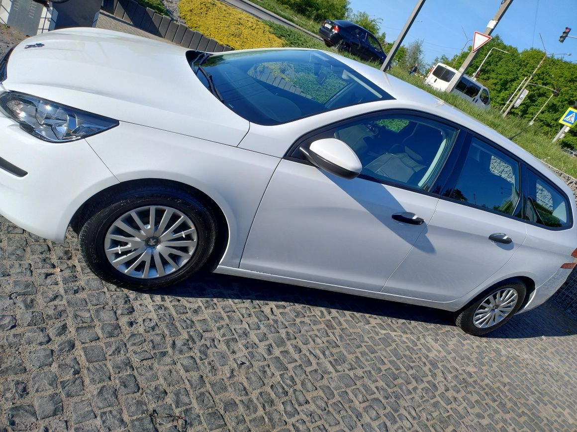 Peugeot 308 2014