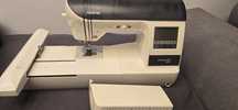 Zestaw Hafciarka/Maszyna do szycia Brother Innovis NV1250
