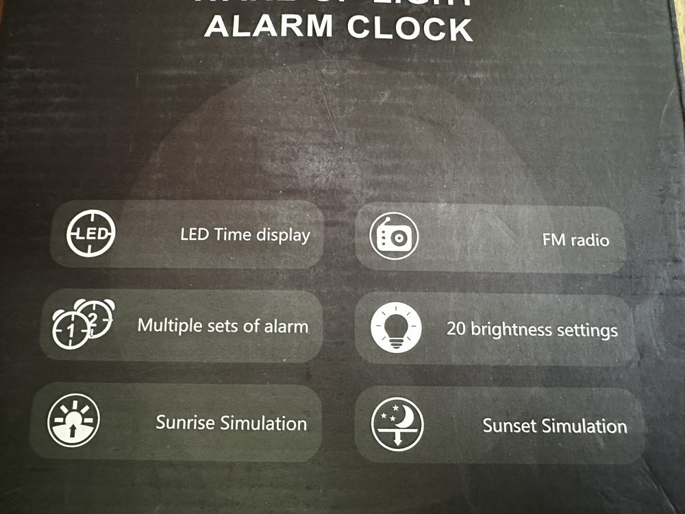 Будильник з імітацією сходу Fitfort Wake-Up Light Alarm Clock ACA-002