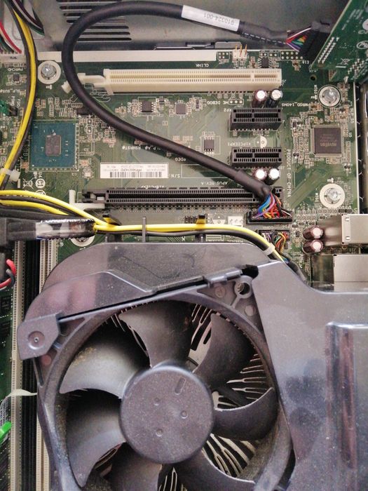 HP elitedesk800G3 g4560, Z240 робоча система, комплектуючі з Німеччини