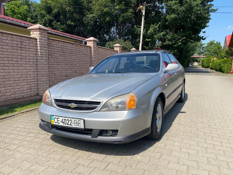 Продам автомобіль Chevrolet Evanda