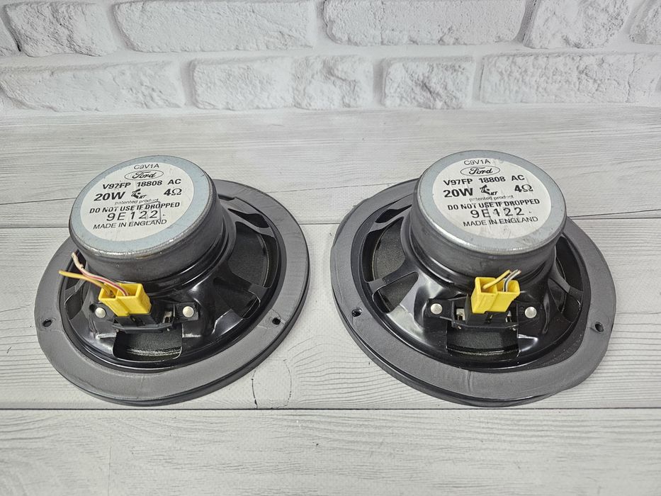 Оригінальні динаміки / Динамики  Ford Puma Coupe / Aston Martin db7