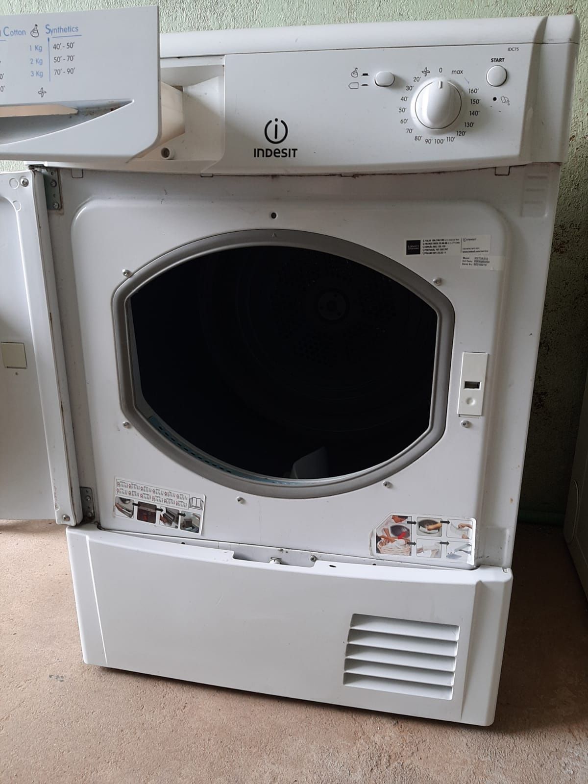 Máquina de secar roupa Indesit 8kg