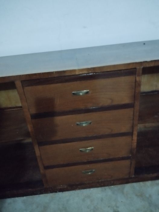 Móvel, aparador, raiz Nogueira ( SALDO)