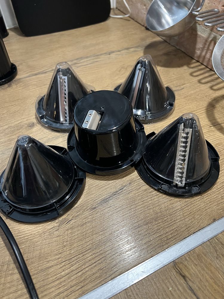 Szatkownica do warzywnego spaghetti WMF Kult Spiralizer