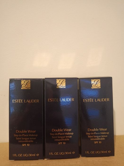 3x podkład Estee Lauder Double Wear