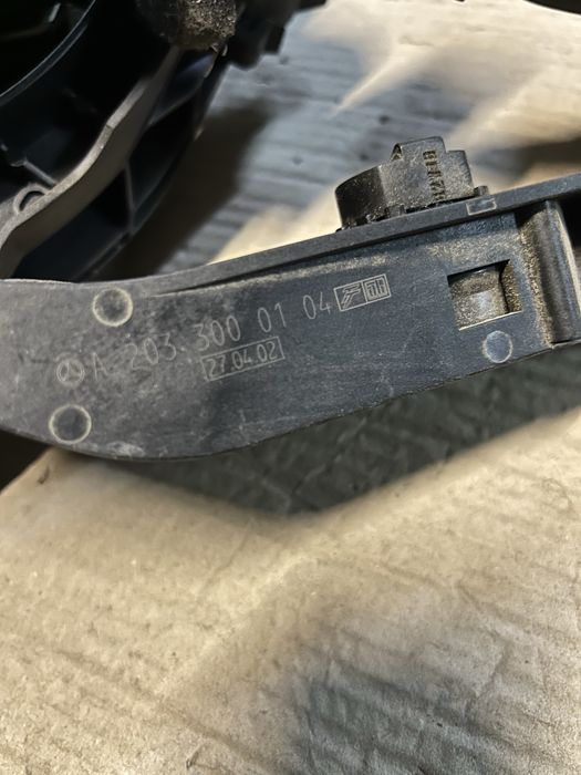 Педаль газа Mercedes W211 A2113000904, A2113000404, шрот