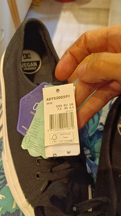 Nowe tenisówki buty DC r 40 25,5 cm skate pro wale