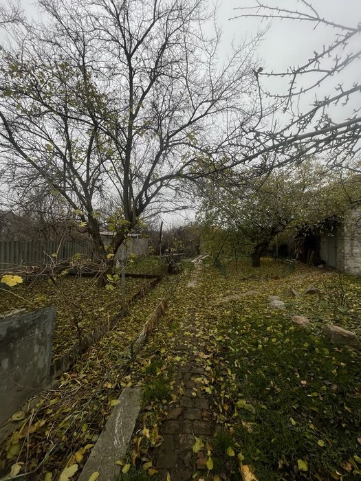 Продаж будинку Підгороднє