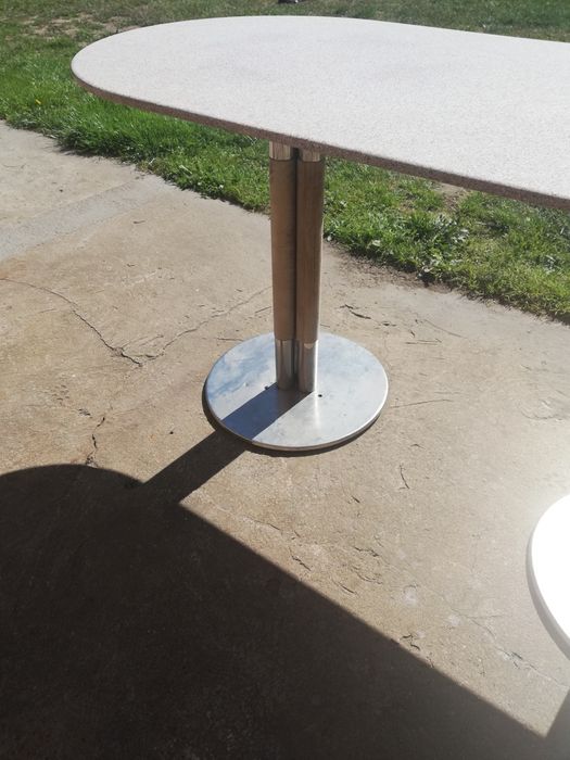 Stół balkonowy na zewnątrz konglomerat metal drewno